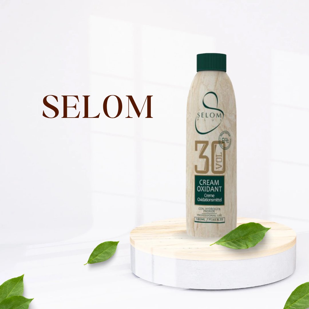 White Green Shadow Minimalist Natural Skincare Beauty Product Features Inst_20250810_131118_0000